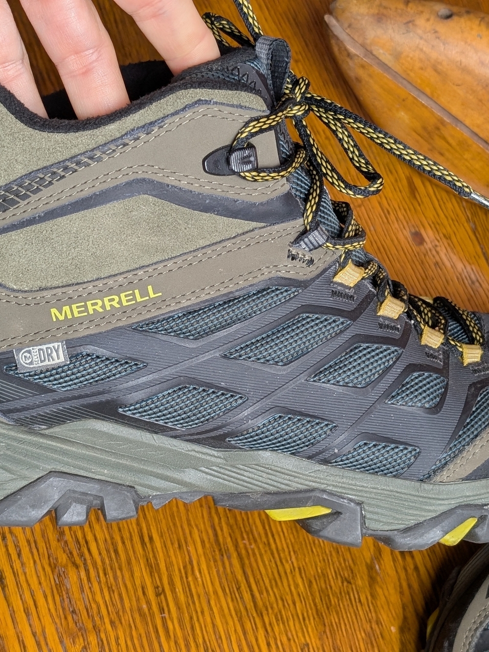 Merrell Moab FST Ice+ Thermo Men’s 9 Waterproof Winter Hiking Boots - Picture 3 of 14
